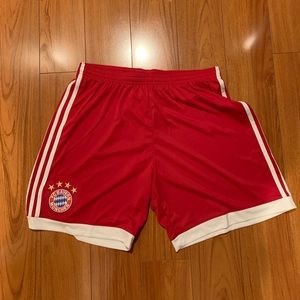 NWOT adidas Bayern Munich shorts